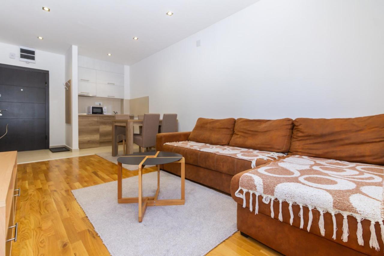 Binis Apartment Златибор Екстериор снимка