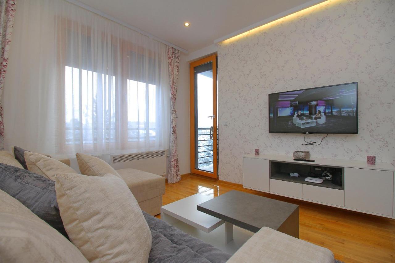 Binis Apartment Златибор Екстериор снимка