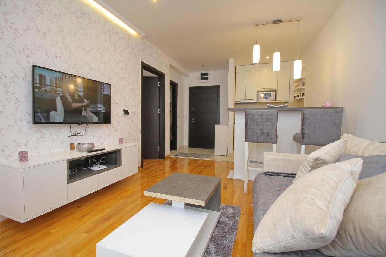Binis Apartment Златибор Екстериор снимка