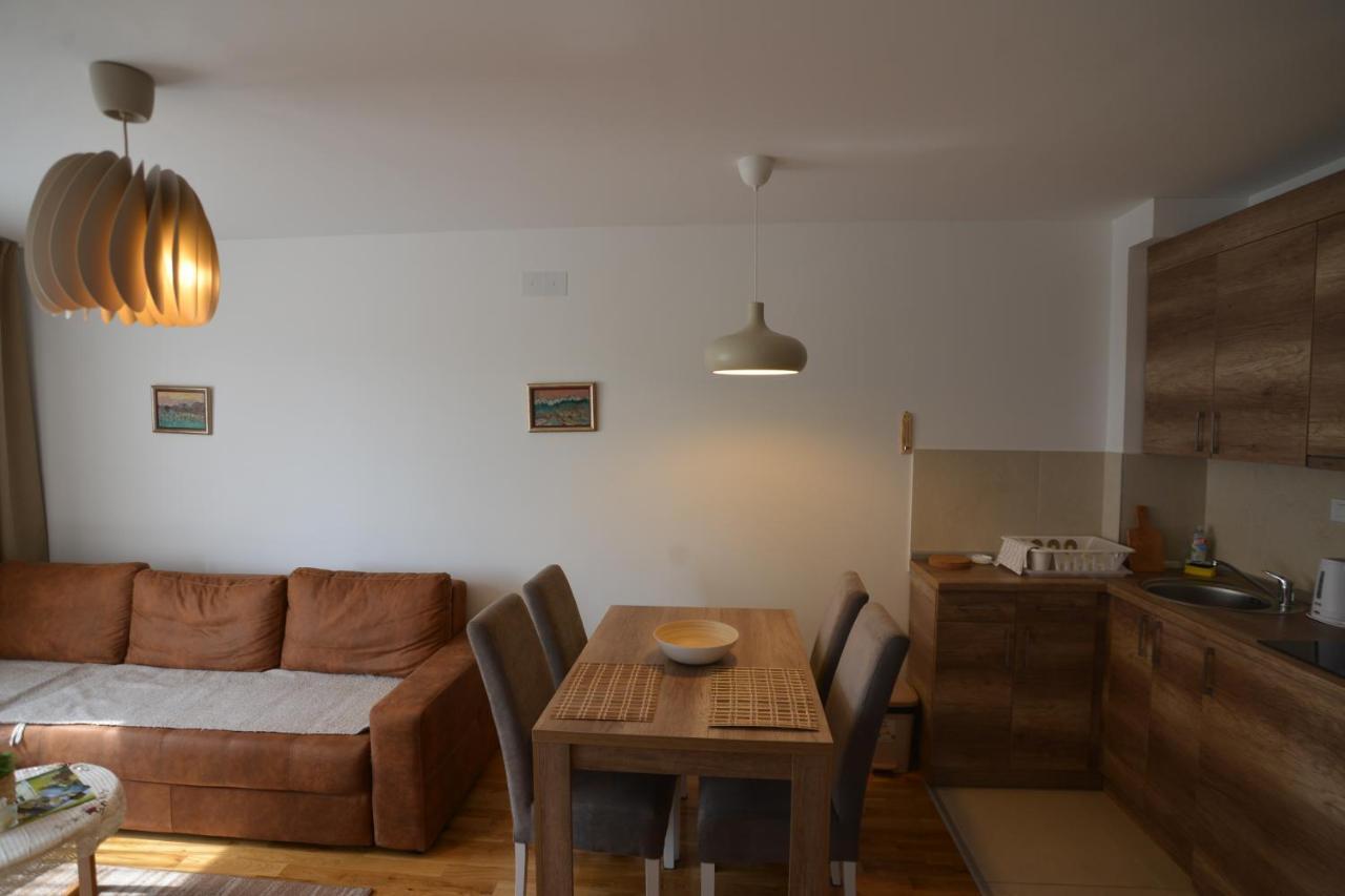 Binis Apartment Златибор Екстериор снимка