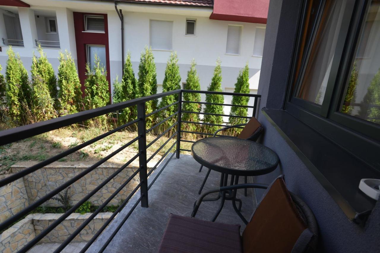 Binis Apartment Златибор Екстериор снимка