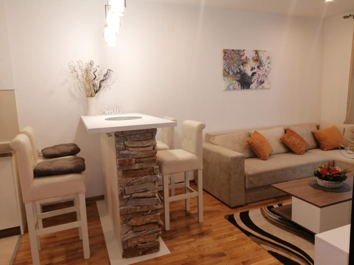 Binis Apartment Златибор Екстериор снимка
