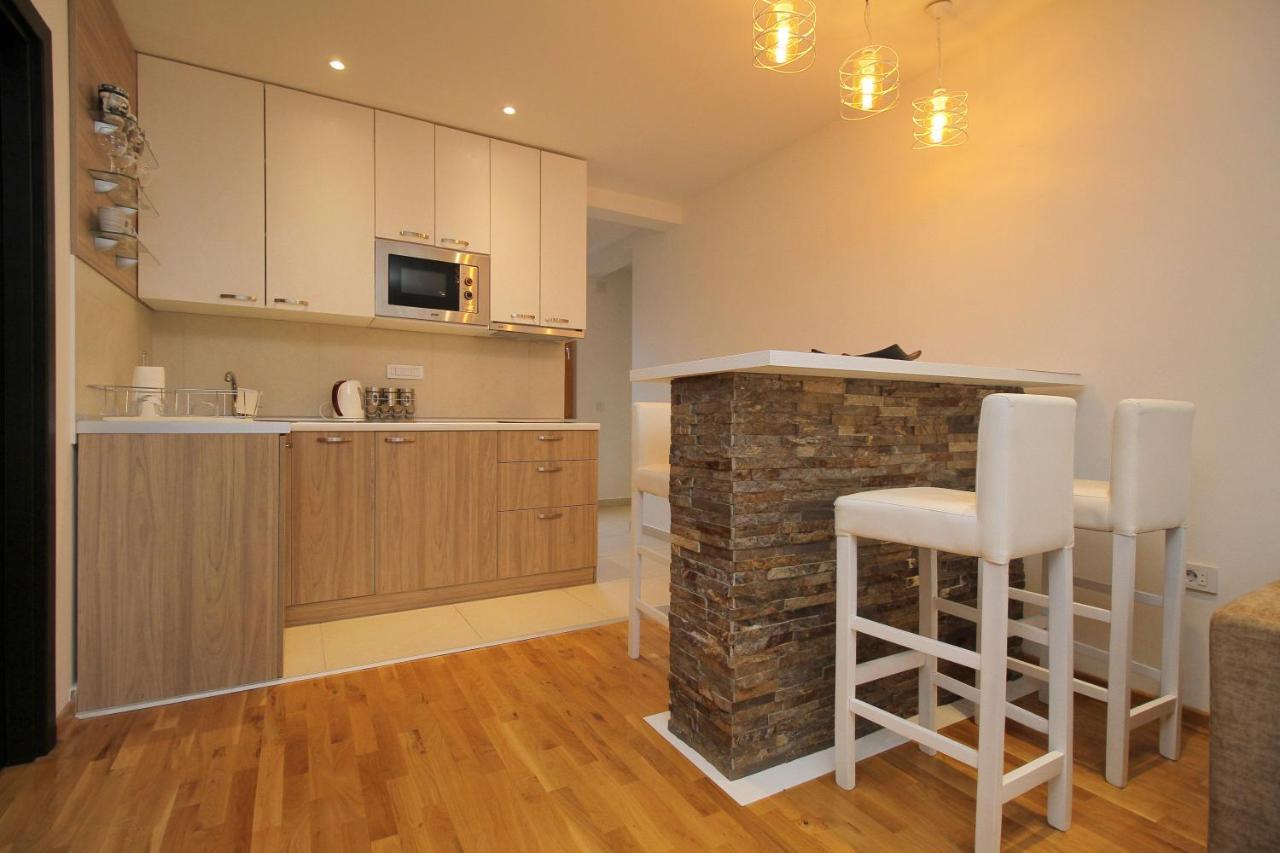 Binis Apartment Златибор Екстериор снимка